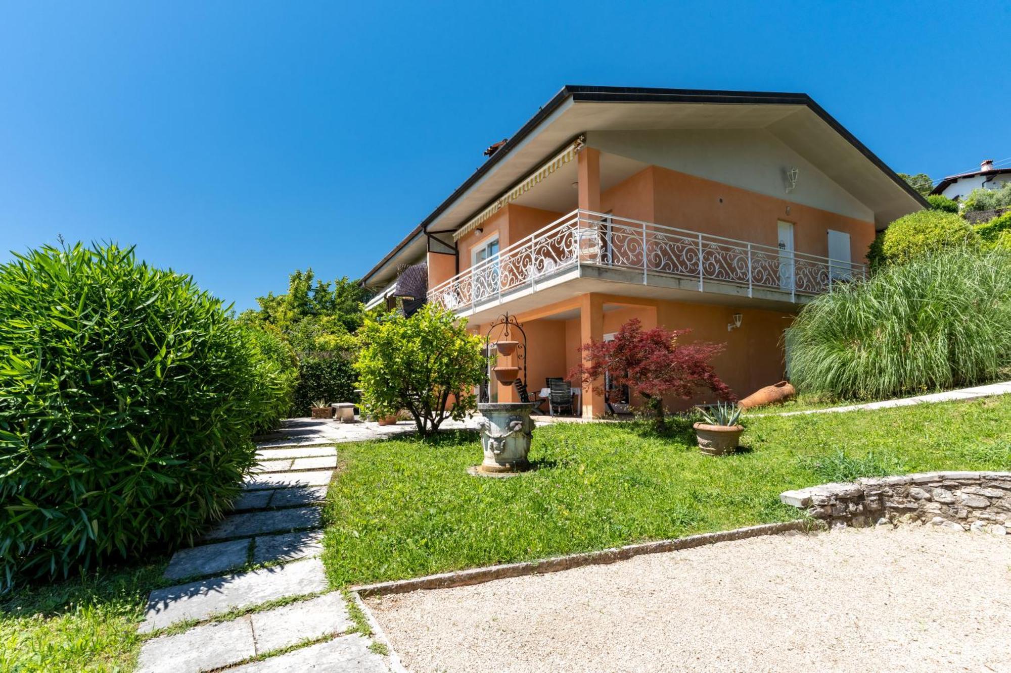 Casa Belvedere Тосколано-Мадерно Экстерьер фото